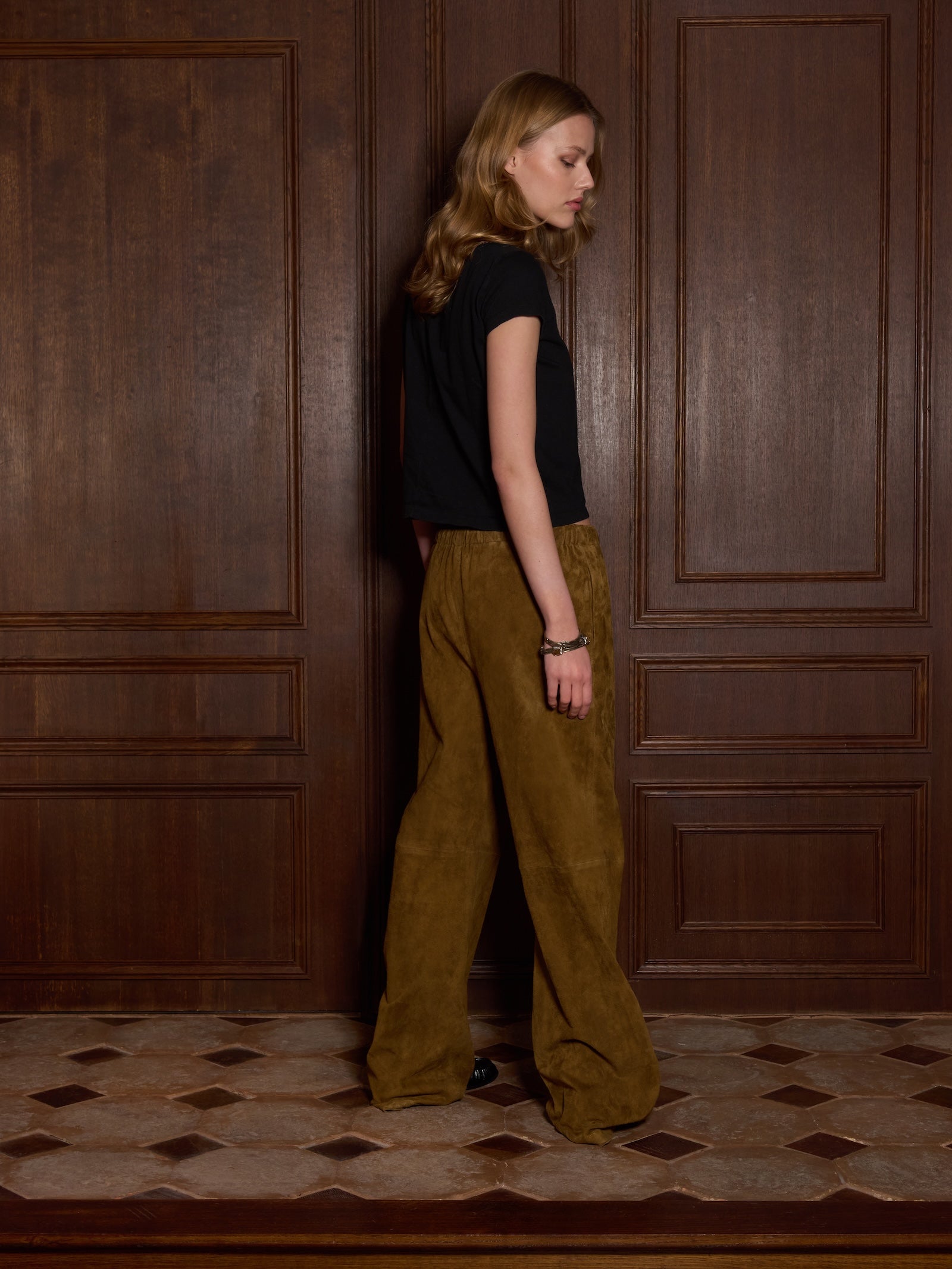 Lutz stretch lamb leather suede