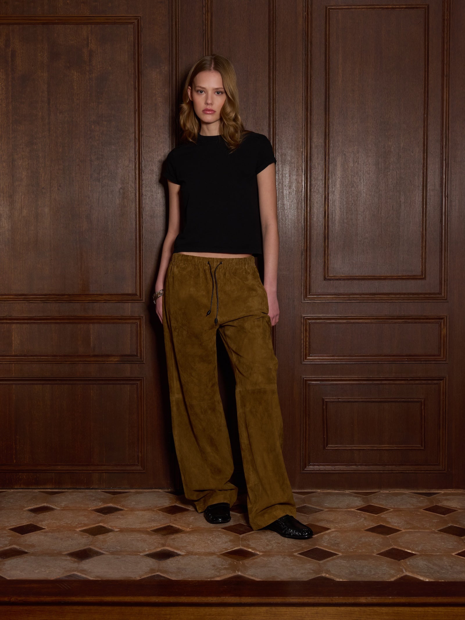 Lutz stretch lamb leather suede